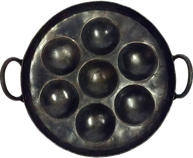 tirumalakitchenware Iron Kulippaniyara Thattu/7 Kuli Mdu Paniyarakkal(Iron)