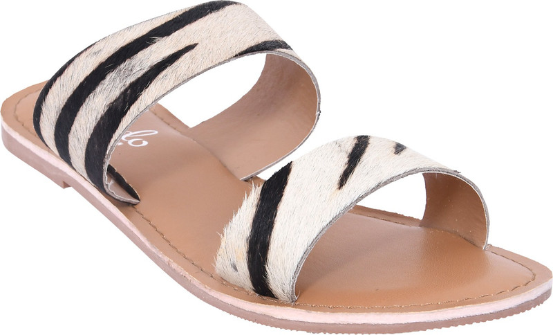 irnado Women White Flats