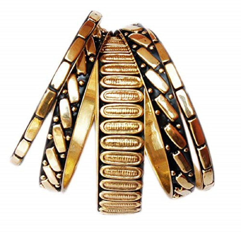 wrist boutique Metal Bangle Set(Pack of 5)