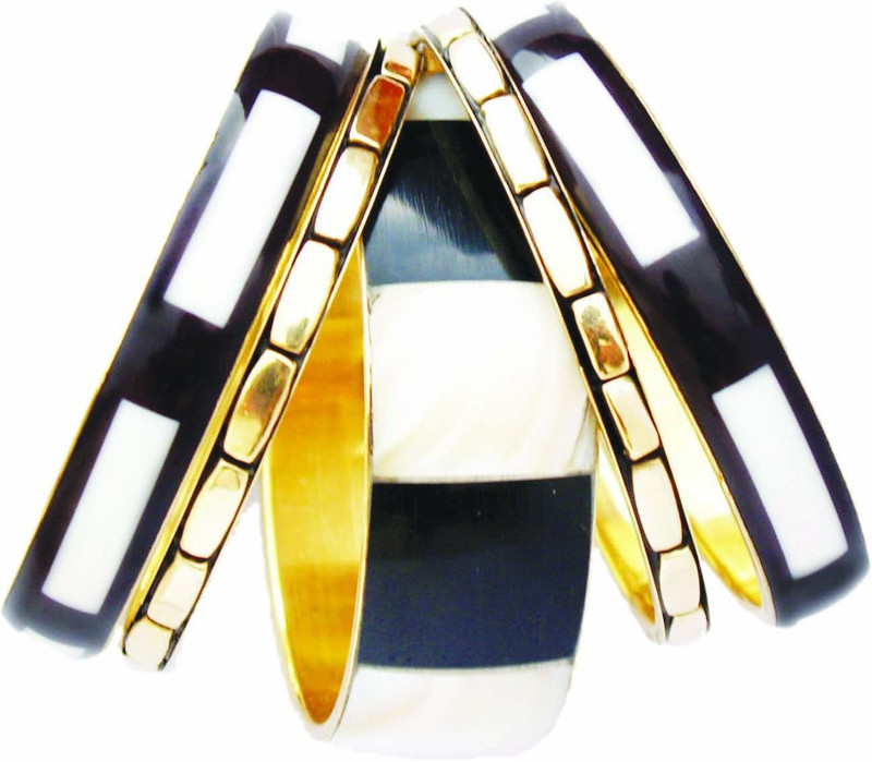 wrist boutique Metal Bangle Set(Pack of 5)