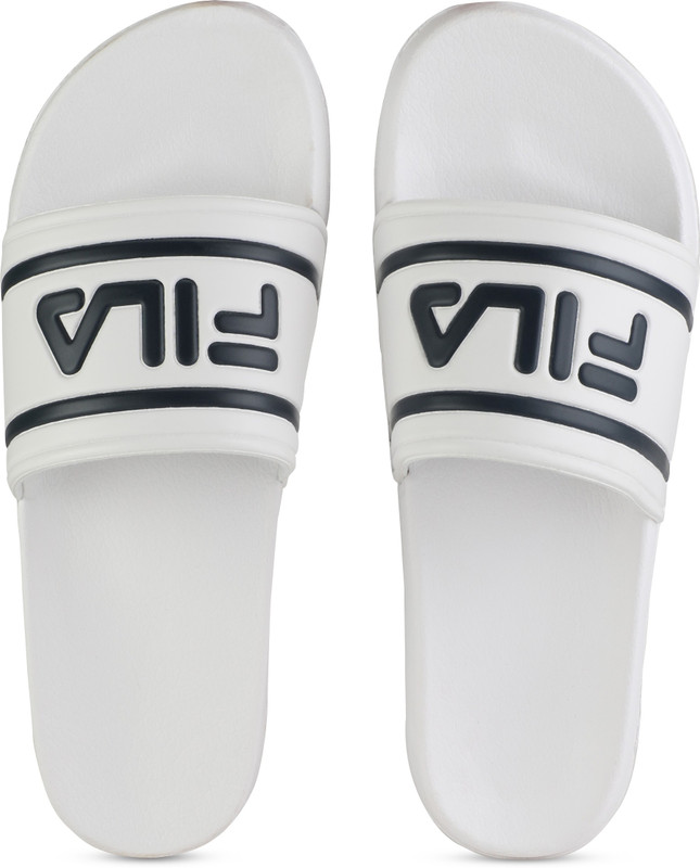 fila chappal price