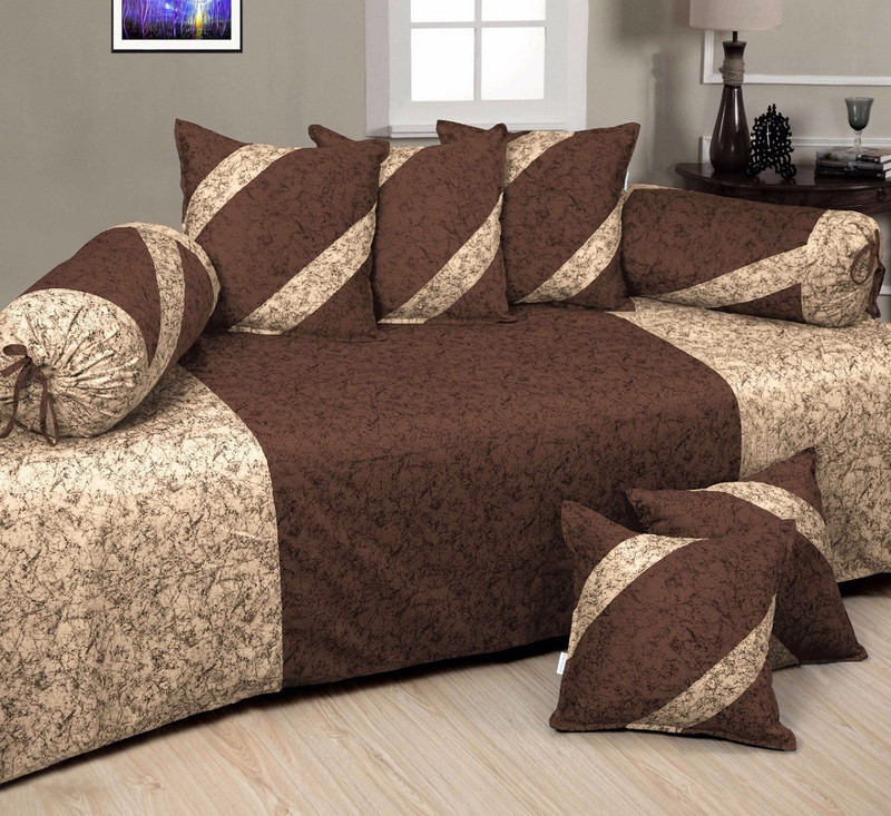 igi Velvet Floral Diwan Set