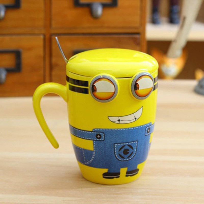 hipestar Premium 3D Minions Ceramic Sculpted mug with Spoon and A Ceramic Lid Ceramic Mug(350 ml)