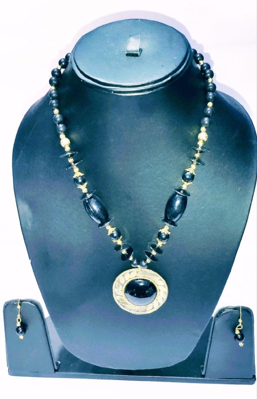 Sarthak Fashion Plastic, Metal Jewel Set(Black)