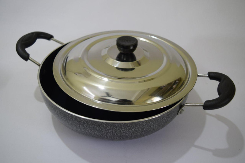 lakshmi ram Kadhai 24 cm with Lid(Hard Anodised, Non-stick, Induction Bottom)