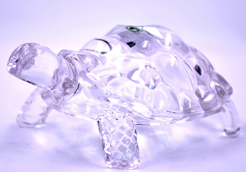 craftfry Crystal and Glass Fengshui Vastu Tortoise for home Decor and Vastu Decorative Showpiece  -  5 cm(Glass, Clear)