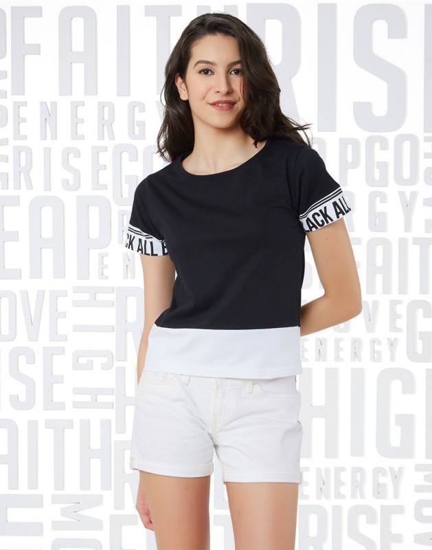 Metronaut Printed Women Henley Neck Black, White T-Shirt