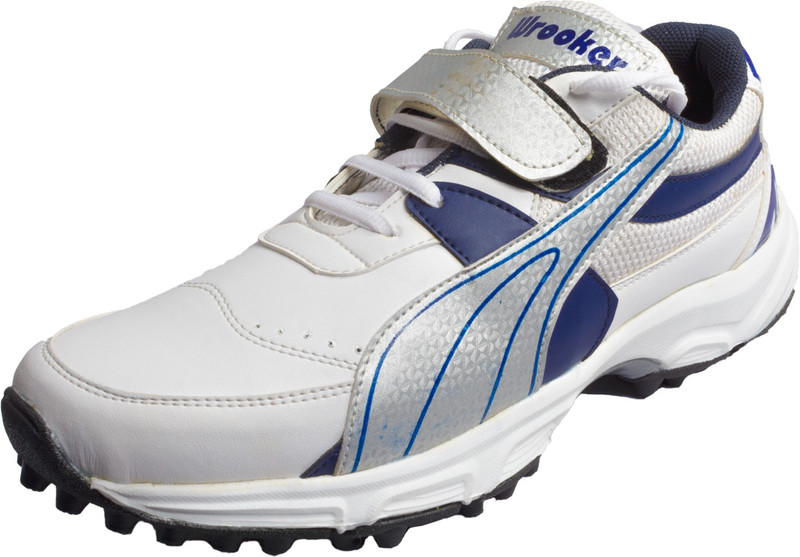 wrooker All Rounder Rubber Spike Cricket Shoes For Men(White, Blue)