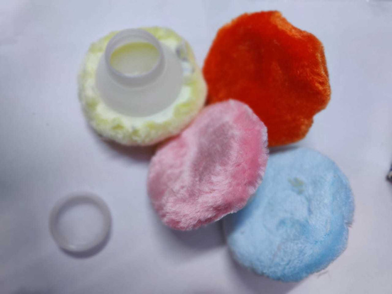 kanishka Premium Powder Puff with Powder Storage Powder multicolor(Multicolor)