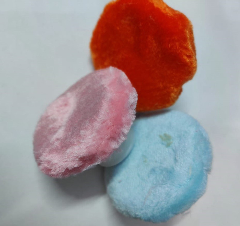 kanishka Premium Powder Puff with Powder Storage Powder multicolor(Multicolor)