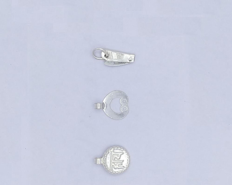 Raviour Lifestyle Chand knife Haye Pendants Protection from evil eyes Silver Locket