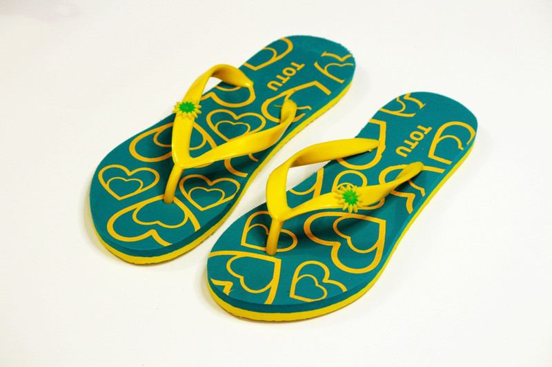 alkon flip flops