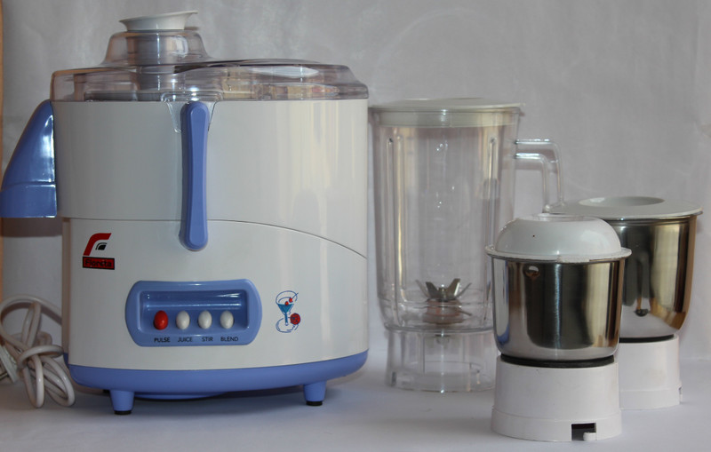 floreta JUICER MIXER GRINDER FIJ-552-B 550 Juicer Mixer Grinder(White, Blue, 3 Jars)