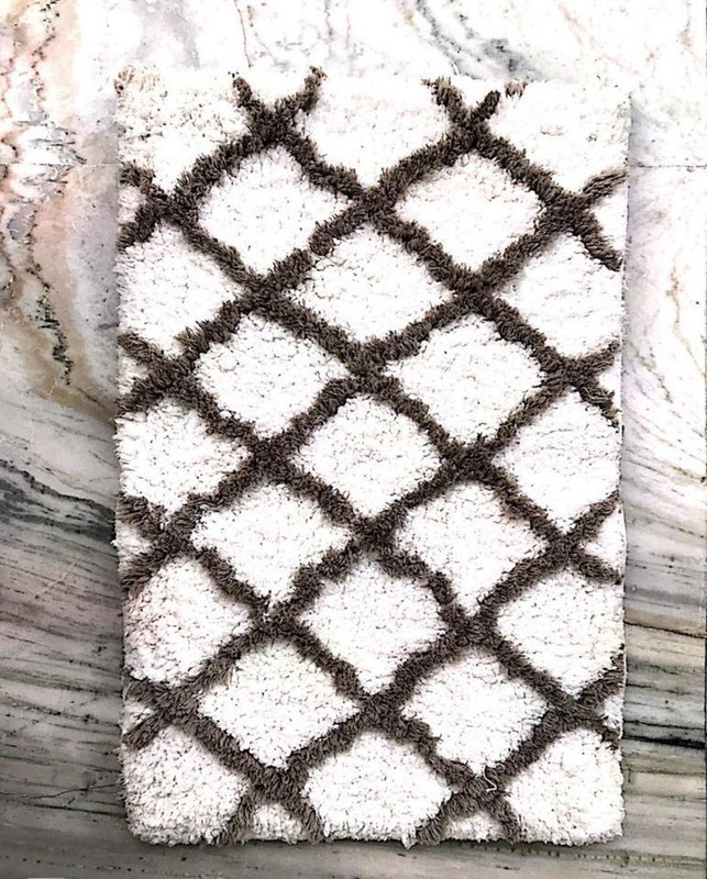 ronak sales Microfiber Bathroom Mat(White, Large)