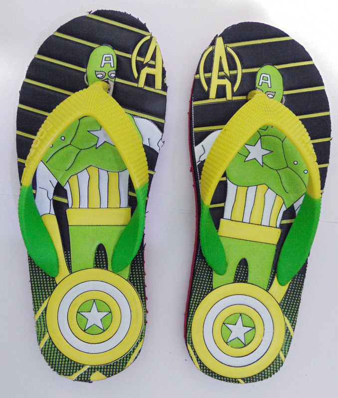 footlite Boys Slip On Slipper Flip Flop(Multicolor)