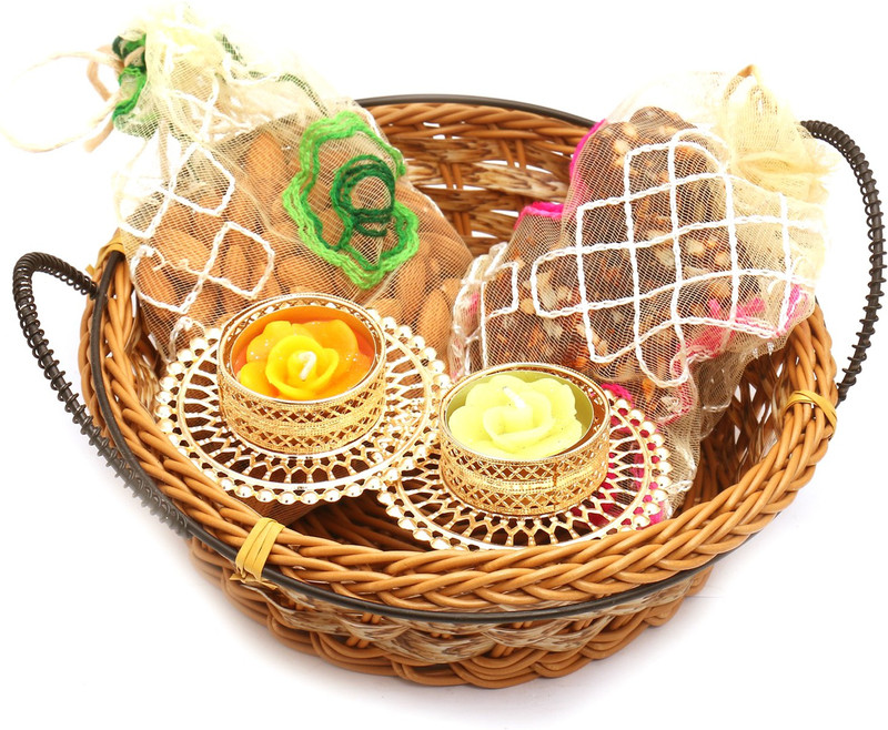 basket-with-almonds-sugarfree-dates-and-figs-bites-and-2t-lites-original-imafhf3z2r2qztf8.jpeg