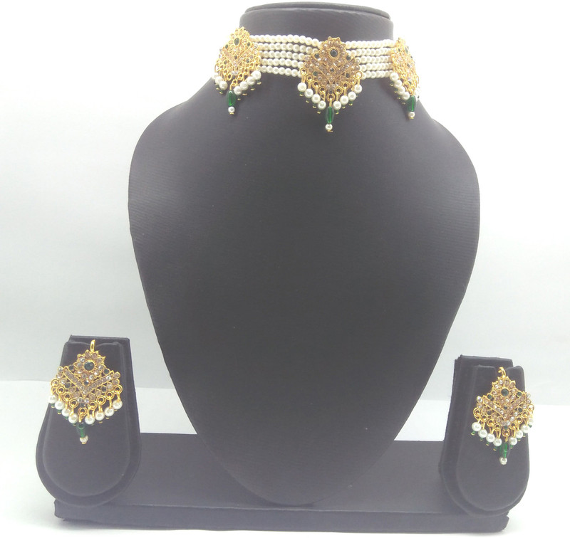 aaryan Alloy Jewel Set(Green, Gold)