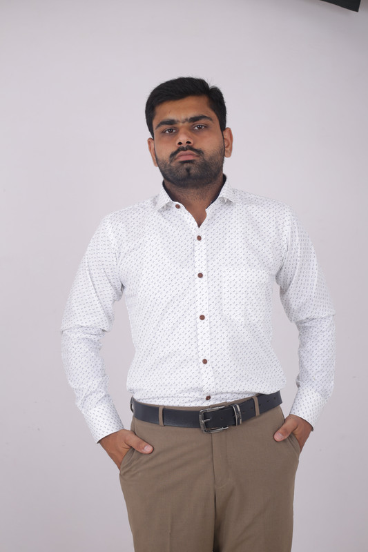 color flash Men Printed Formal White Shirt