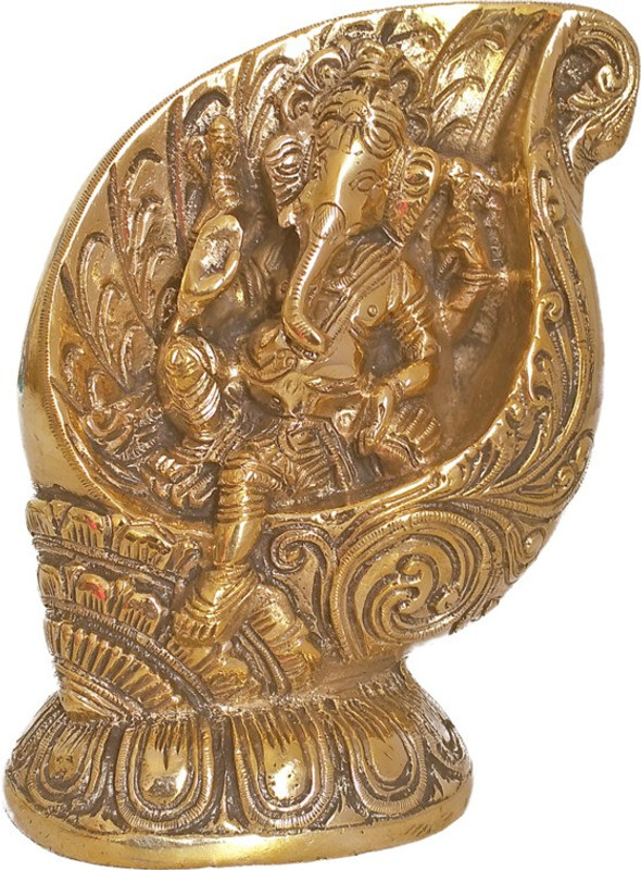 vgocart Decorative Ganesha Brass Sitting in Betel Leaf Brass statue Decorative Showpiece  -  15.24 cm(Brass, Gold)