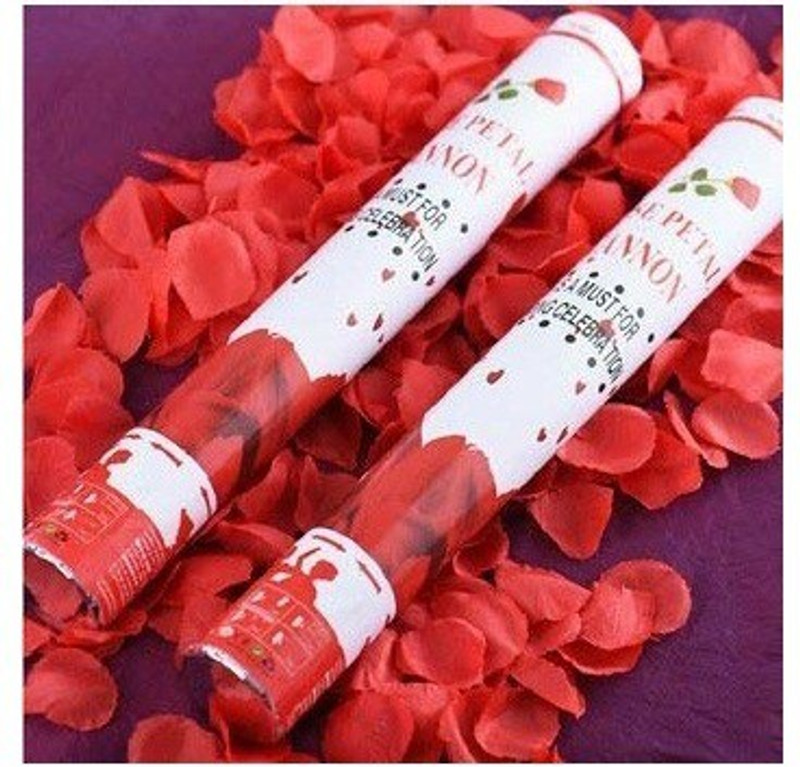 gorgeous moment Streamer(Red, Pack of 2)