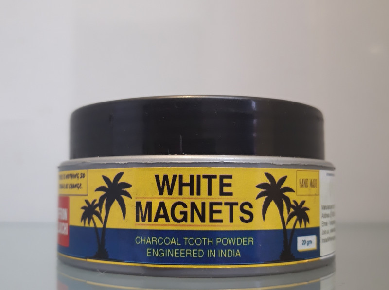 whitemagnets ACTIVATED CHARCOAL TOOTH POWDER(20 g)