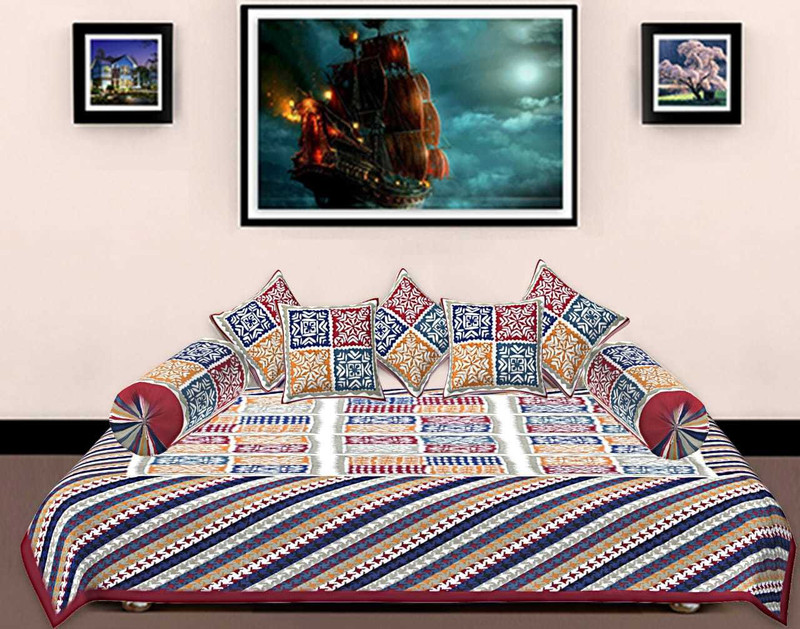 unique creation Cotton Floral Diwan Set