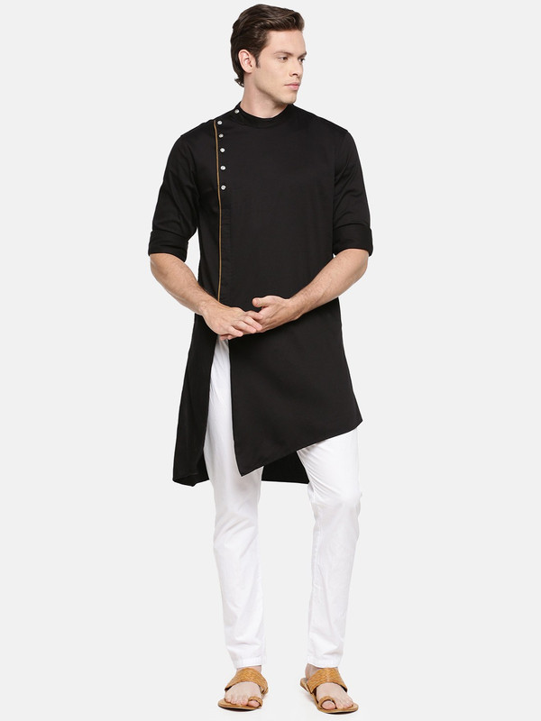 Freehand Men Solid Trail Cut Kurta(Black) Freehand Men Solid Trail Cut Kurta(Black)