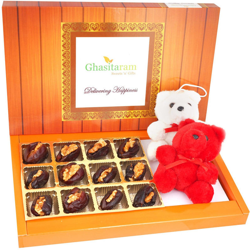 valentine-sweets-premium-dates-with-walnuts-and-2-teddies-original-imafzmjhc63whwz4.jpeg
