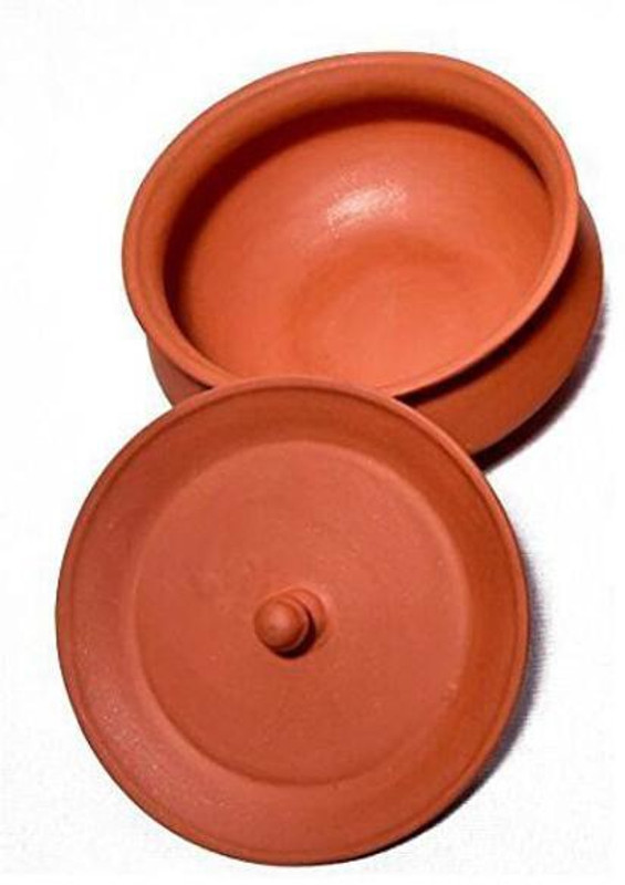 vsudhev Organic Clay Crafts Clay Handi for Cooking/Clay Handi/MItti Handi/Curd Pot Medium Size (1 LTR) Handi 0.5 L with Lid(Earthenware)