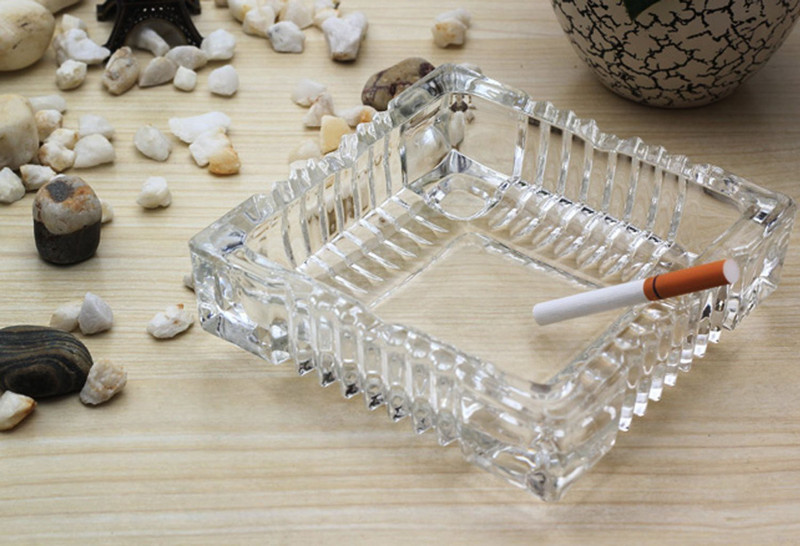 KINJAY Crystal Smoking Ash Tray For Home Decor, Living Room, Office, Cafe, Hotel Table Clear Glass Ashtray(Pack of 1)