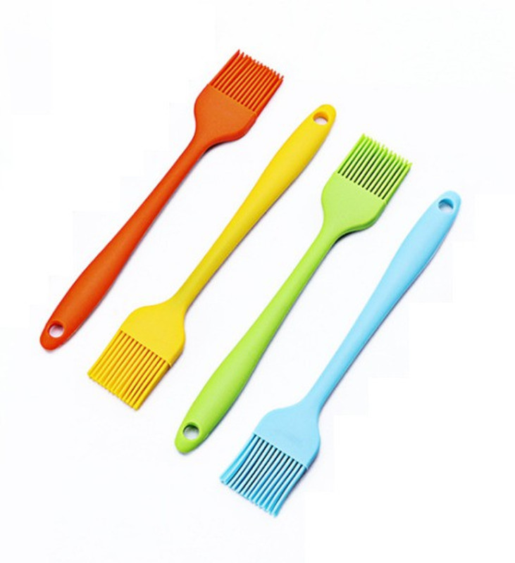 KitchenFest Full Silicone 4 Piece Pastry Brush Cooking Brushes Baste Oil Butter Sauce Marinades for BBQ Grill Barbeque Kitchen Baking Pastries Cakes Desserts, 21cm, Silicone Flat Pastry Brush(Pack of 4)
