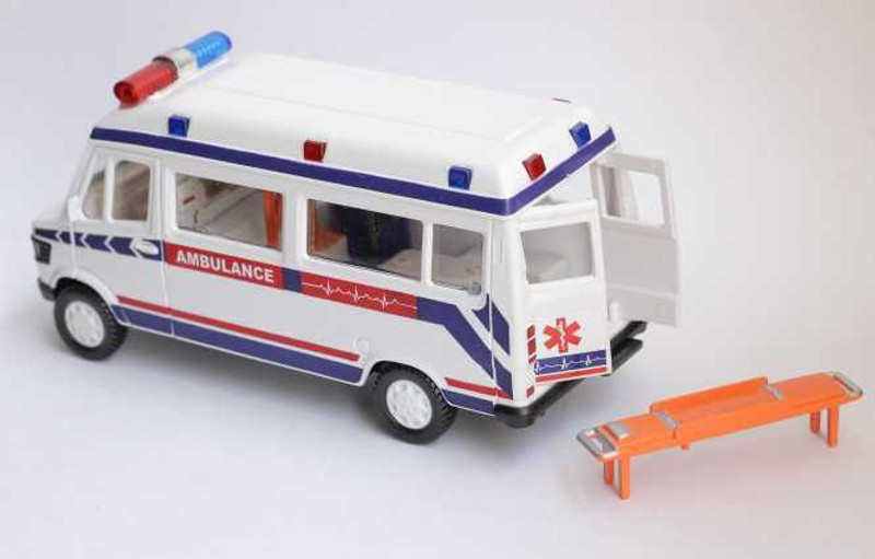 VJMART Ambulance Toy with Openable Tail Gate Detachable Stretcher Pull Back Action(White, Pack of: 1)