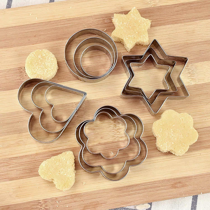 MACARIZE Cookie Cutter Stainless Steel with 4 Shapes Heart, Round, Star & Flower Biscuit Shaper Mould Cake Decorating Fondant Cutting Tools (3 Sizes) Cookie Cutter(Pack of 12)