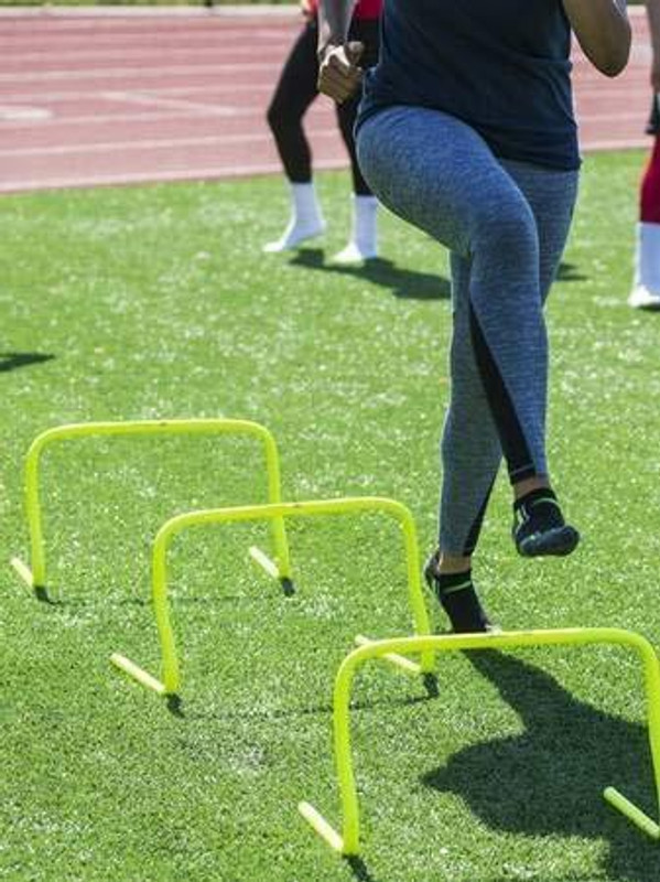 YMD 12 inch 4 pcs Agility Speed Training and Practice Hurdle for Track and Fields PVC Speed Hurdles(For Adults, Children Pack of 4)