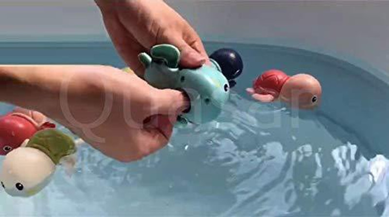 Dherik Tradworld Shower & Scrub Little Tortoise Wind Up Key Random Pack of 4 Pcs Cartoon Floating Bath Animal Turtle Toys for Kids Toddlers, Child Pool, Swimming Clockwork Baby Bathtub Swimming(Multicolor)