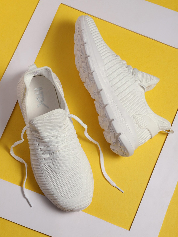 HRX by Hrithik Roshan Men White Urban Street Athleisure Shoe Running Shoes For Men(White , 7)