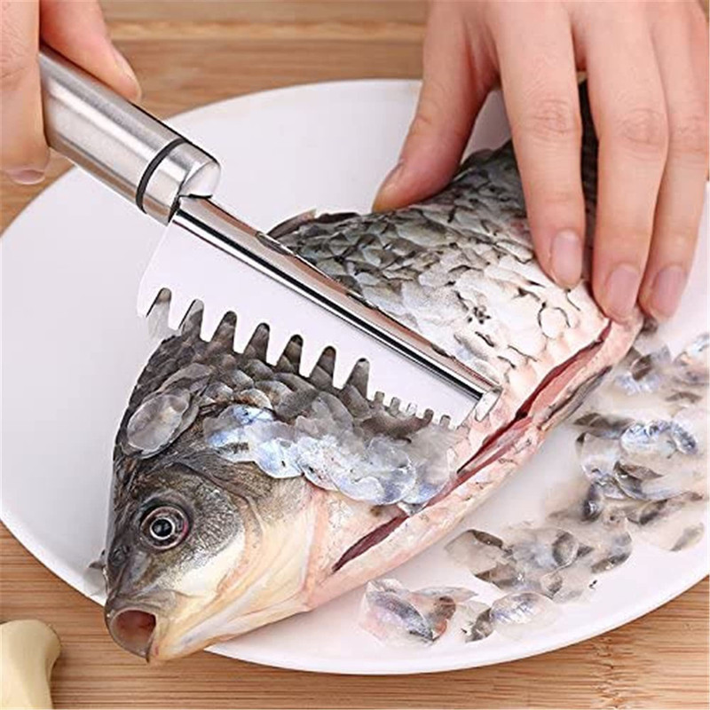 SALUANA Kitchen Gadget Cleaning Skin Scraper Stainless Steel Fishing Cocina Tool Fish Scaler(Pack of 1)