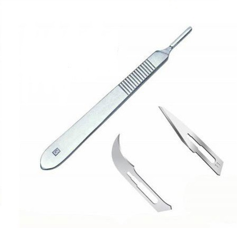 ARINEO B.P HANDLE NO.3 WITH 11 NO. BLADE Utility Forceps