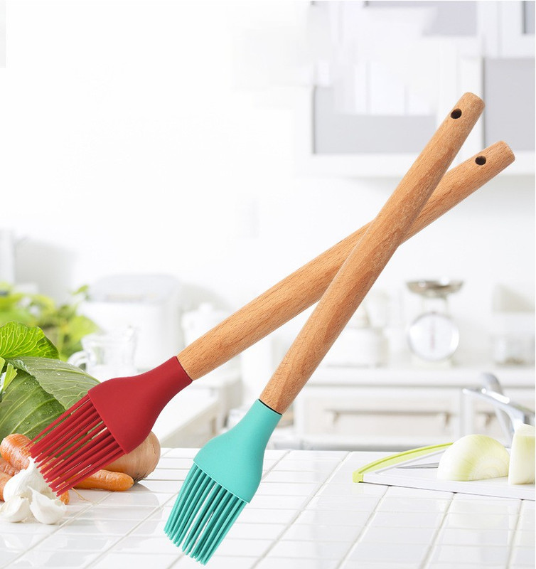 MobFest 2 Pcs Large Silicone Flexible Heat Resistant Basting Brush with Wood Handle for Cooking, Baking, for Non Stick Cookware Silicone Flat Pastry Brush(Pack of 2)