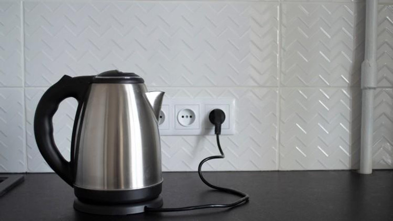 PRATYANG Electric Tea Kettle, Water Boiler & Heater, 2 L, Stainless Steel. 6 Cups Coffee Maker(Silver , Black)