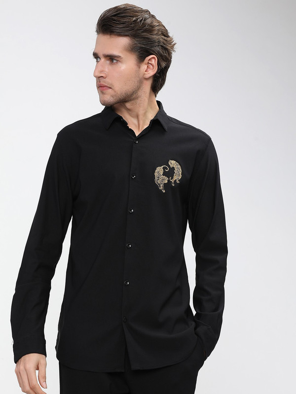 HIGHLANDER Men Solid Casual Black Shirt