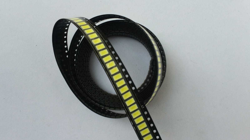 Rohitcircuits 100PCS , 5730 SIZE , 3 VOLT SMD LED Electronic Components Electronic Hobby Kit