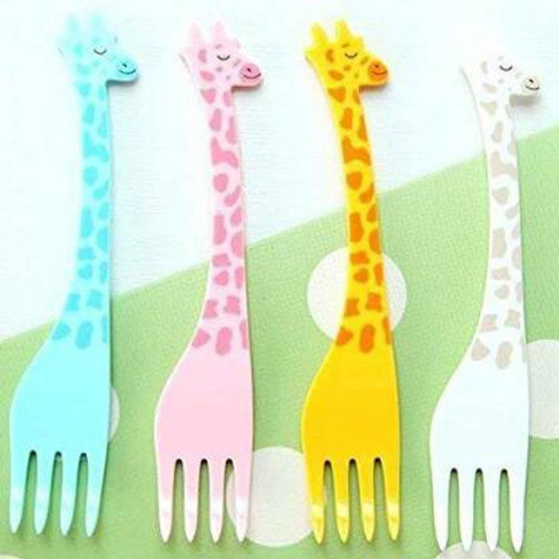 BONBURY Giraffe Shape Fruit Fork Set Cartoon Animal Salad Forks Cake Fruit Forks Disposable Plastic Serving Fork Set(Pack of 12)