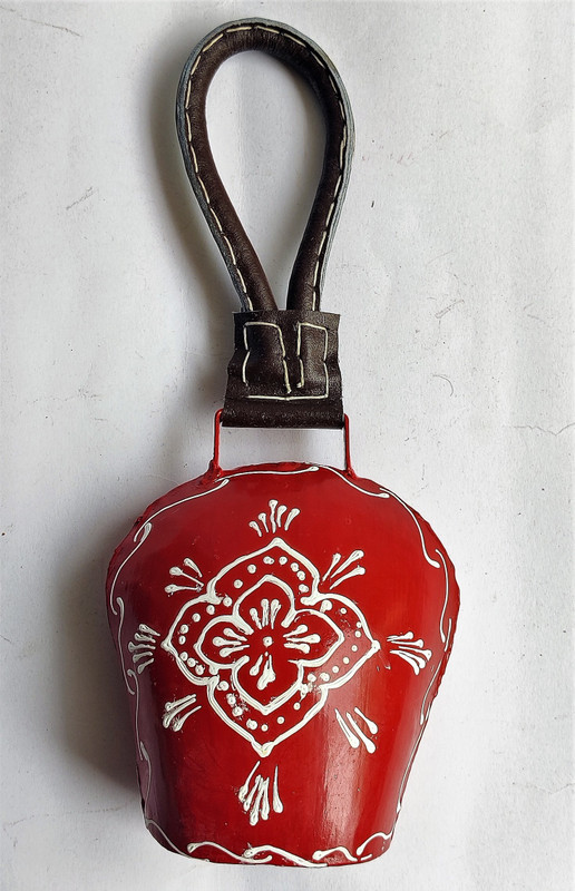 MiramayeeCrafts Red handpainted and handmade bell Home Wall Décor Mountable Cowbell(Iron)