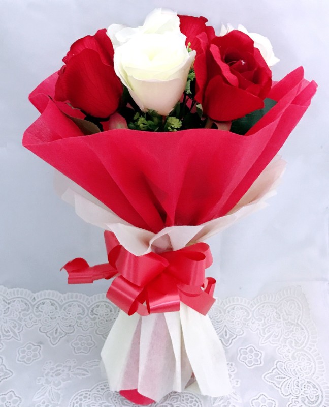 Just Flowers Artificial Natural Looking Red & White Roses Hand Bouquet (4 Red Roses, 4 White Roses) Multicolor Rose Artificial Flower(35 inch, Pack of 8, Flower Bunch)