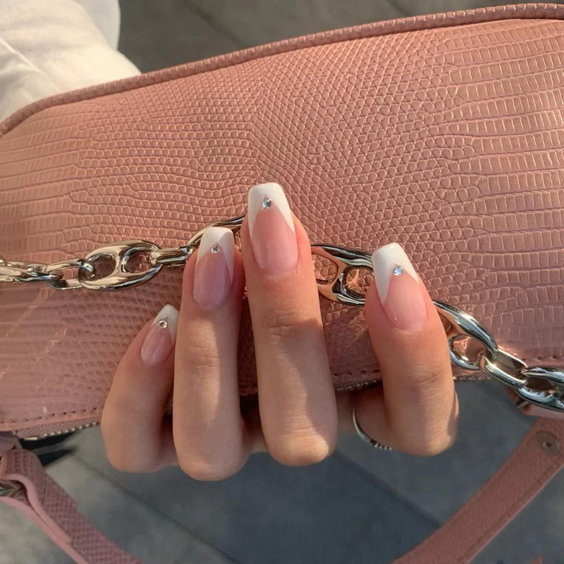 The Pink Truck Set of 24 Artificial Nails in French style with Swarovski (JP837) with glue Natural Pink(Pack of 24)