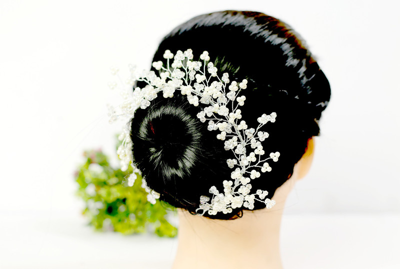 TechandGo Fashion Jewellery Floral Hair Clip with Pins Accesories for Women and Girls Hair Clip(Silver) - 63% off at DetectaDeal