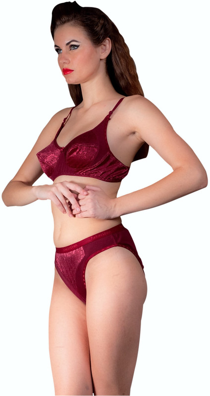 Aakarshan Lingerie Set