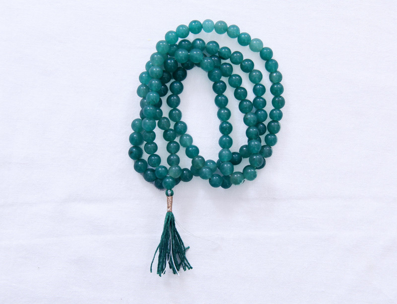 kohinor gems Emerald Stone Chain