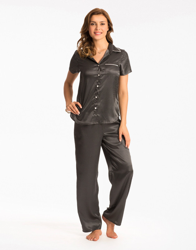 PrettySecrets Women Striped Black Top & Pyjama Set